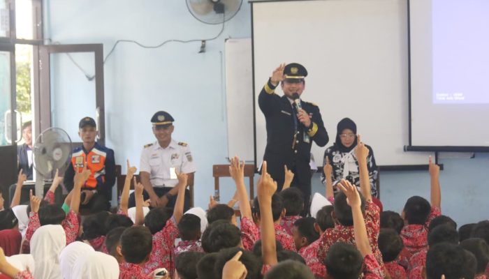 Peringati Hari Anak Nasional 2026, KAI Daop 3 Cirebon Tanamkan Budaya Keselamatan Sejak Dini Melalui Edukasi Perkeretaapian dan Beragam Kegiatan Edukatif