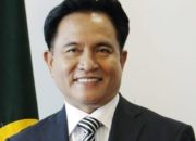 Menafsir Teks, Membaca Realitas: Hermeneutika Kebangsaan dan Demokrasi Teistik