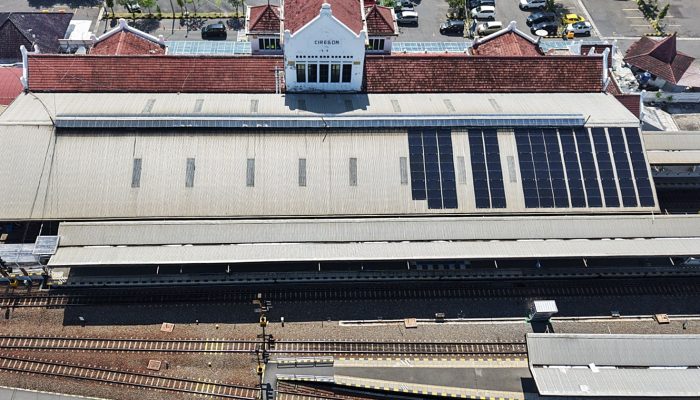 KAI Daop 3 Cirebon Dukung Pemerintah Energi Menuju NZE 2060, Pemanfaatan Solar Panel di 3 Stasiun