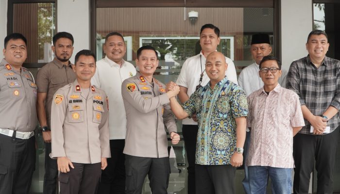 Kapolres Cirebon Kota Sowan ke Kejari Kota Cirebon, Memperkuat Sinergitas melalui Silaturahmi