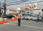 Sat Lantas Polres Cirebon Kota Hidupkan Detik-Detik Proklamasi di Tengah Lalu Lintas