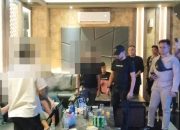 Polres Cirebon Kota dan Tim Gabungan Razia Tempat Hiburan Malam Cirebon Kota Sita Puluhan Botol Miras