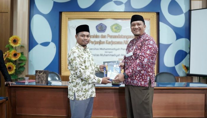 Dari Mburak untuk Muhammadiyah dan Semesta