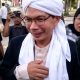 Abah Memilih Bungkam Saat Ditanya Wartawan Usai Pemeriksaan di Polres Lombok Tengah