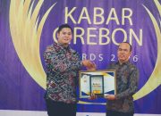 Jaga Integritas dan Kepercayaan Publik, OJK Cirebon Raih Penghargaan di Kabar Cirebon Award 2026