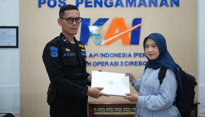 KAI Daop 3 Cirebon Terus Berkomitmen Bagi Pelanggan, Dibuktikan dengan Catat 684 Barang Tertinggal di Kereta Api dan Stasiun Estimasi Nilai Capai Rp702 Juta